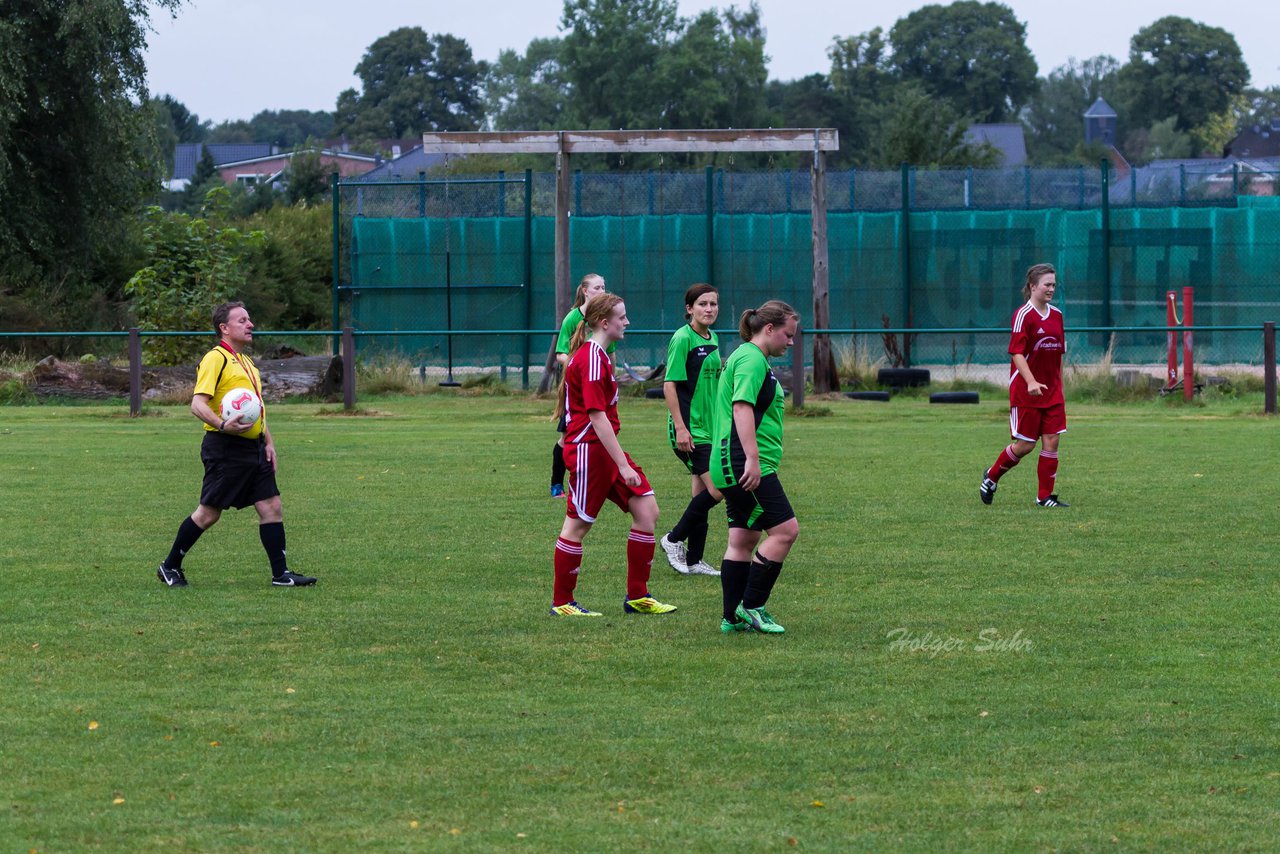 Bild 194 - Frauen SG Schmalfeld/Weddelbrook - Ratzeburger SV : Ergebnis: 1:7